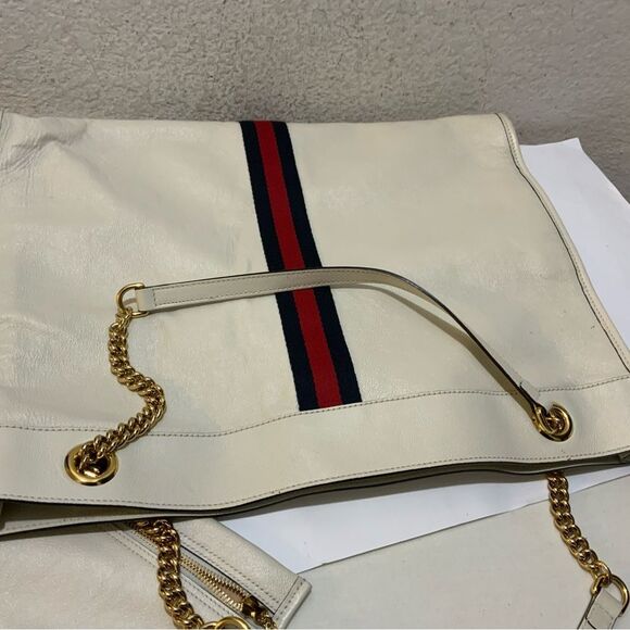 GUCCI Ivory Calfskin Large Rajah Chain Tote authentication certificate - Picture 4 of 16